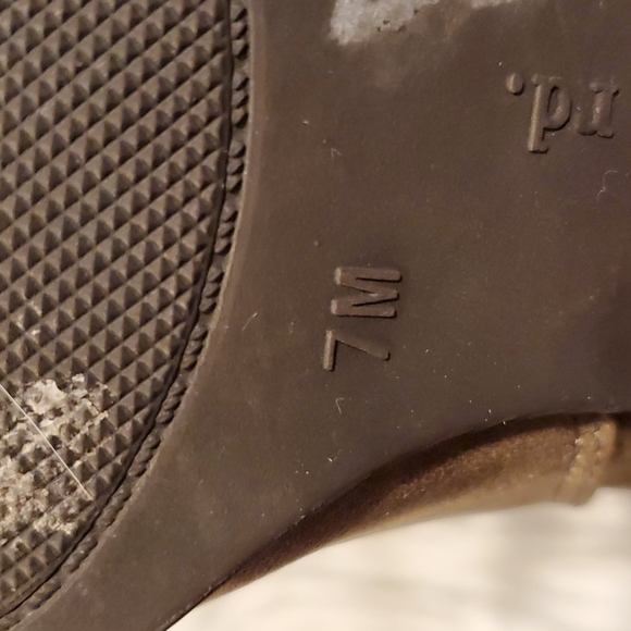 Indigo rd. Booties size7. Like New! - Picture 7 of 10